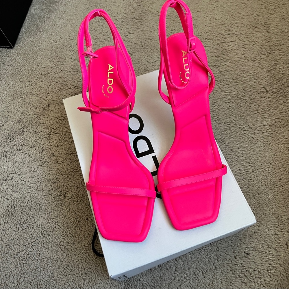 Aldo Neon Pink Open Toe Heels/Heeled Sandals - Picture 4 of 10